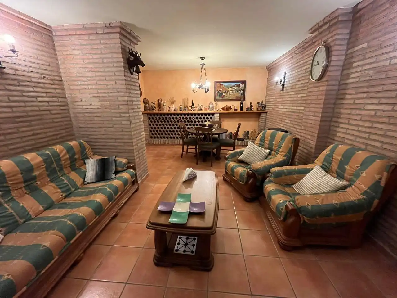 Sala de estar de Casa adosada en venta en Zaragoza con Aire acondicionado, Calefacción y Jardín privado