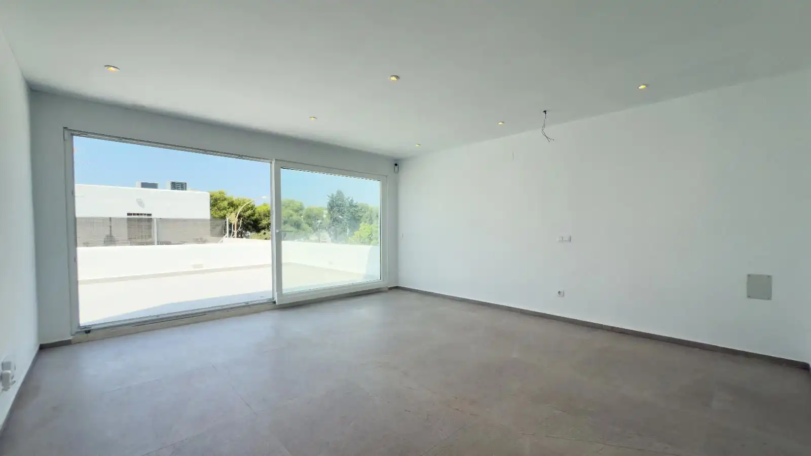 Wohnzimmer von Dachboden zum Verkauf in Santanyí mit Heizung, Terrasse und Balkon