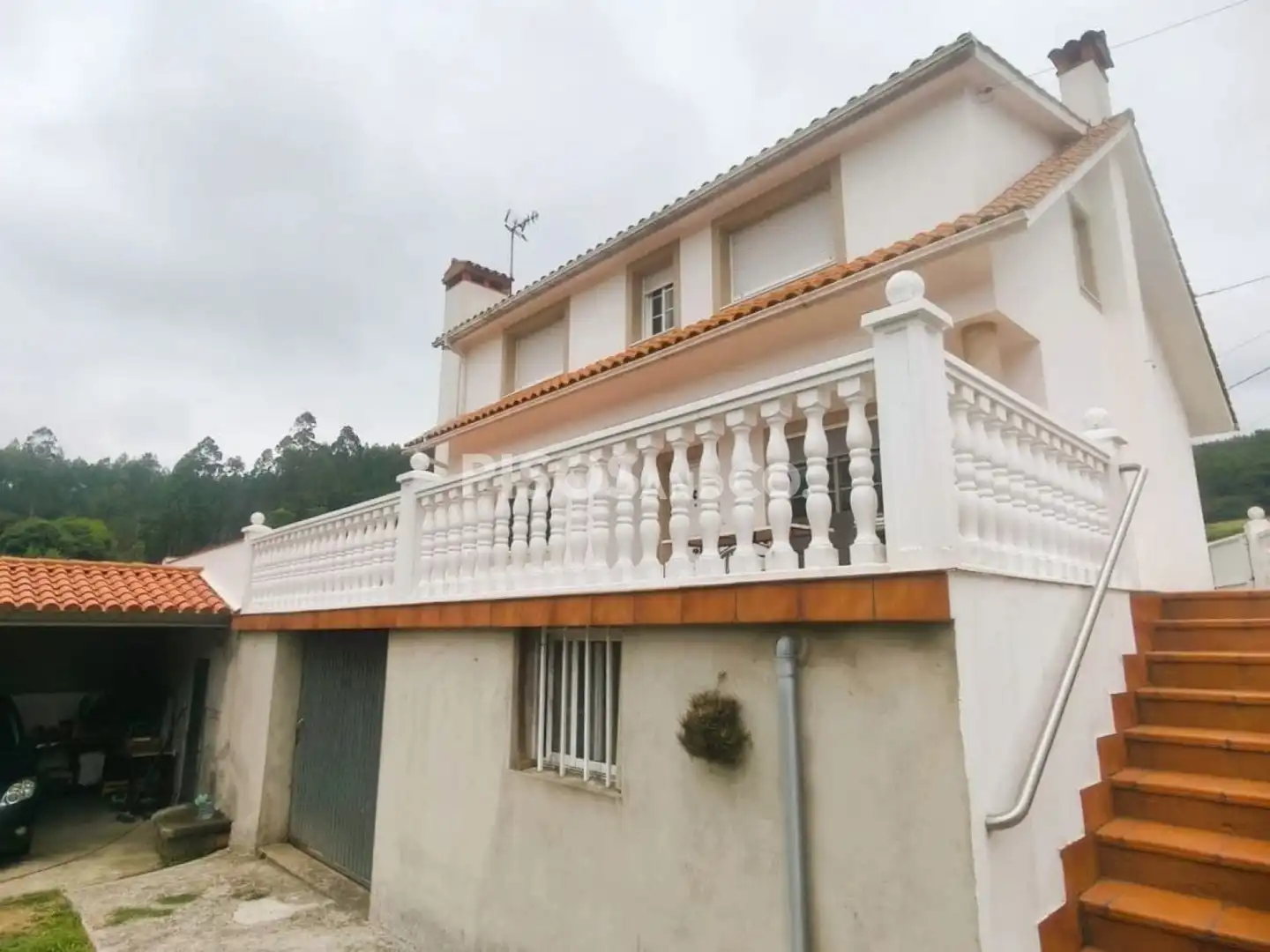Vista exterior de Casa o xalet en venda en Abegondo amb Calefacció, Terrassa i Piscina