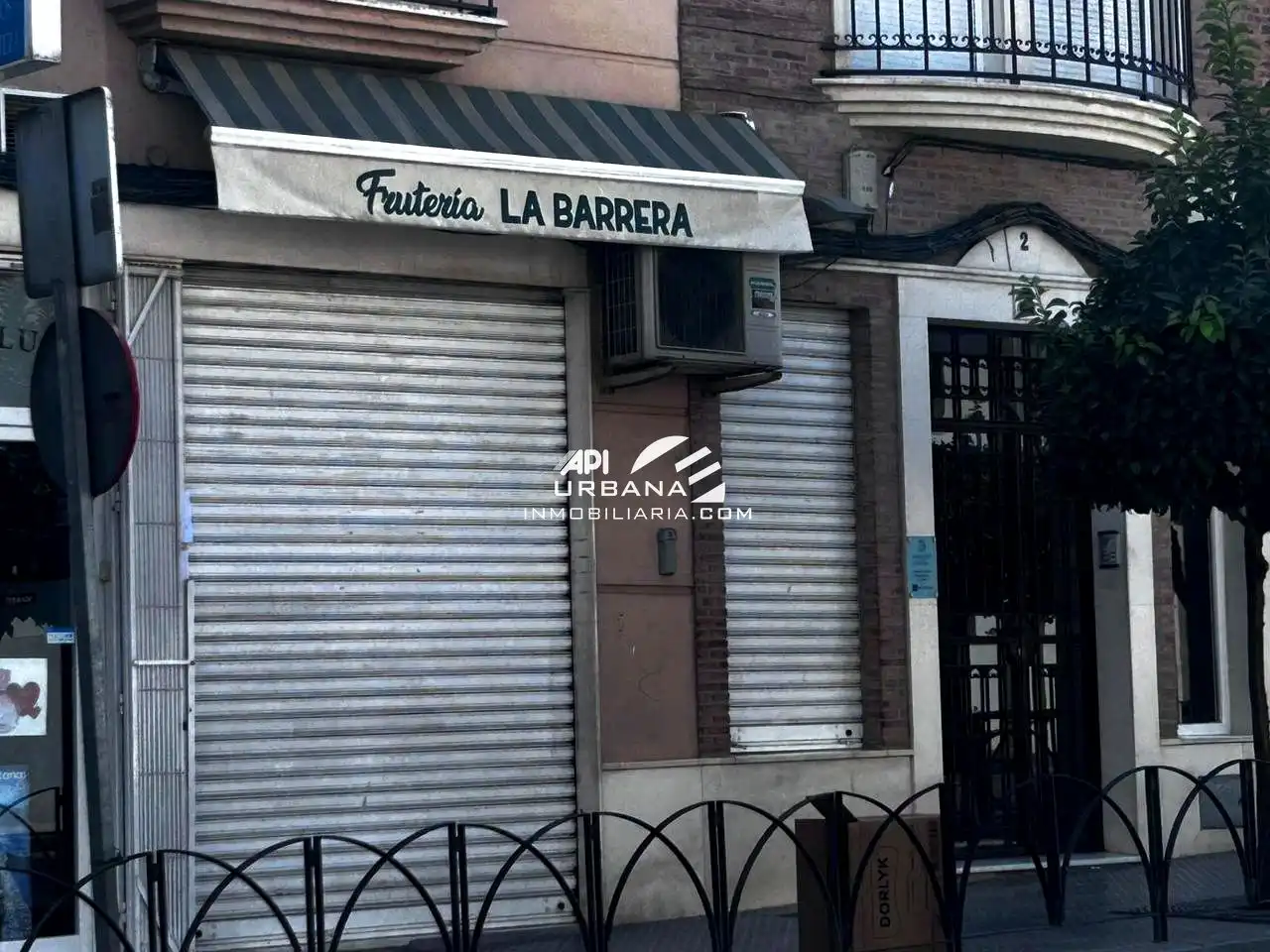 Business premises for sale in Calle la Feria