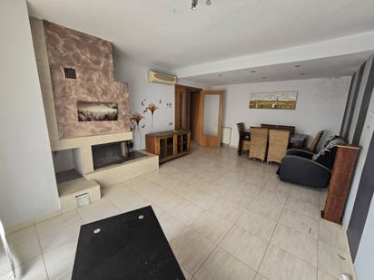 Living room of Duplex for sale in Salt  with Air Conditioner and Balcony