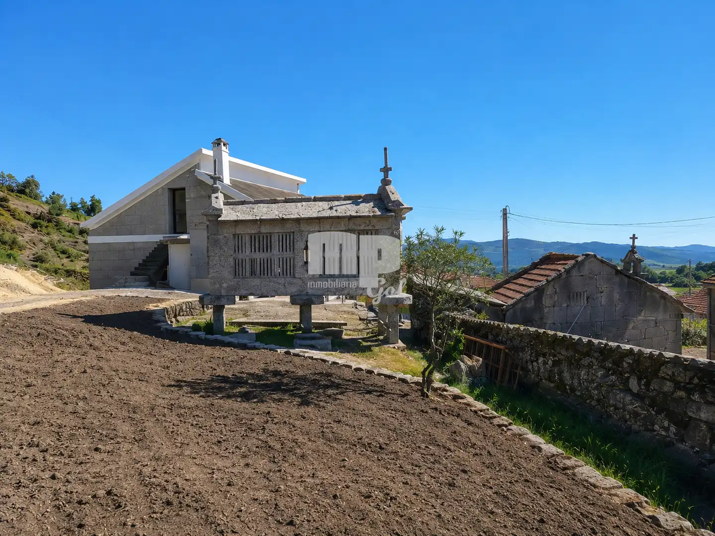 Exterior view of Houses for sale in Fornelos de Montes  with Private garden and Storage room