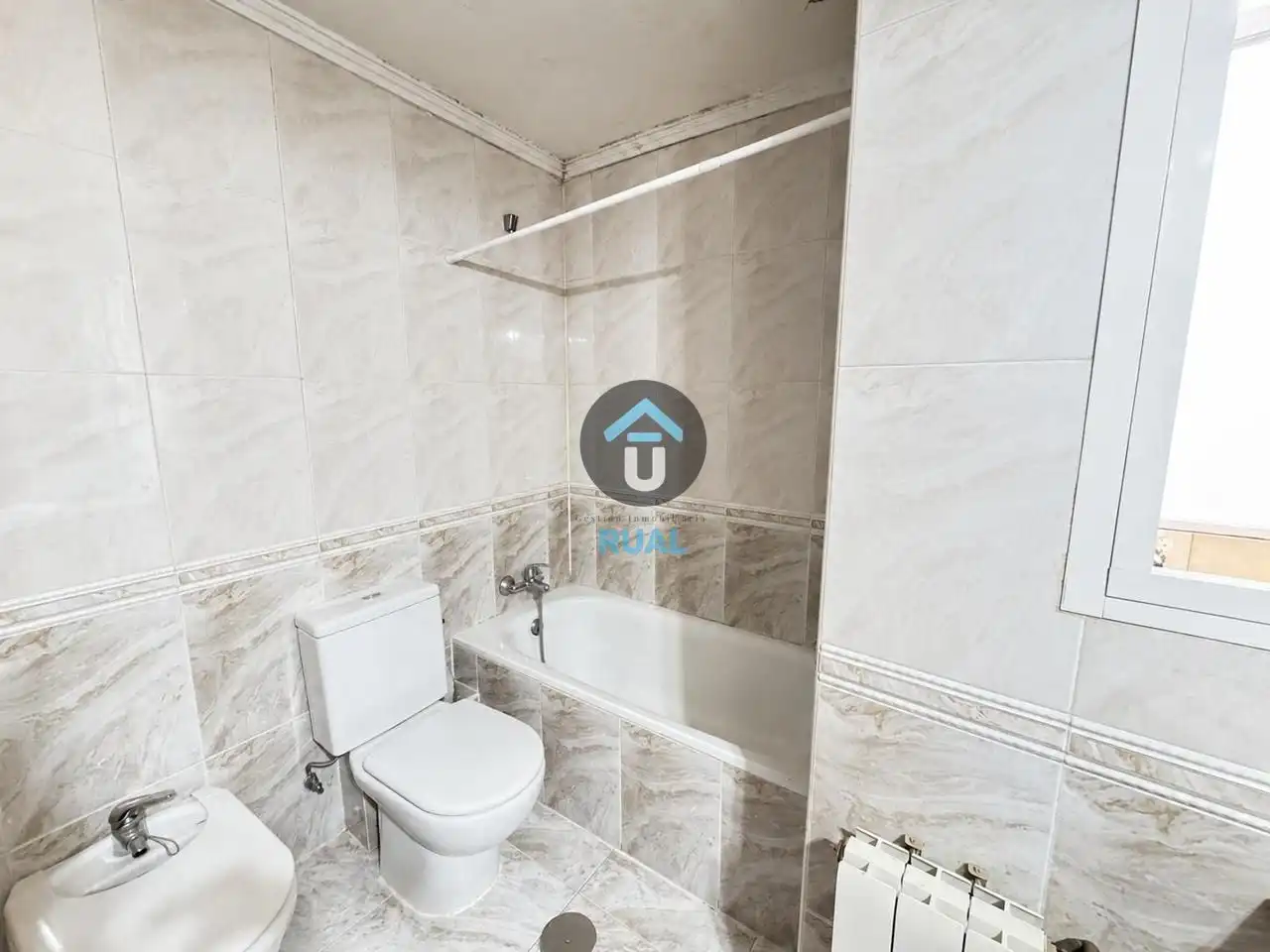 Baño de Piso en venta en Talavera de la Reina con Amueblado