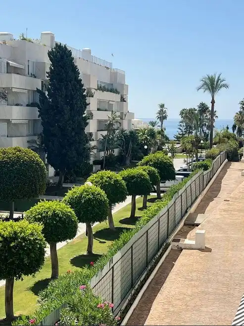 Apartament amb piscina en venda a Nueva Andalucía, imagen 37