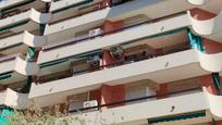 Exterior view of Flat for sale in  Barcelona Capital  with Terrace and Balcony