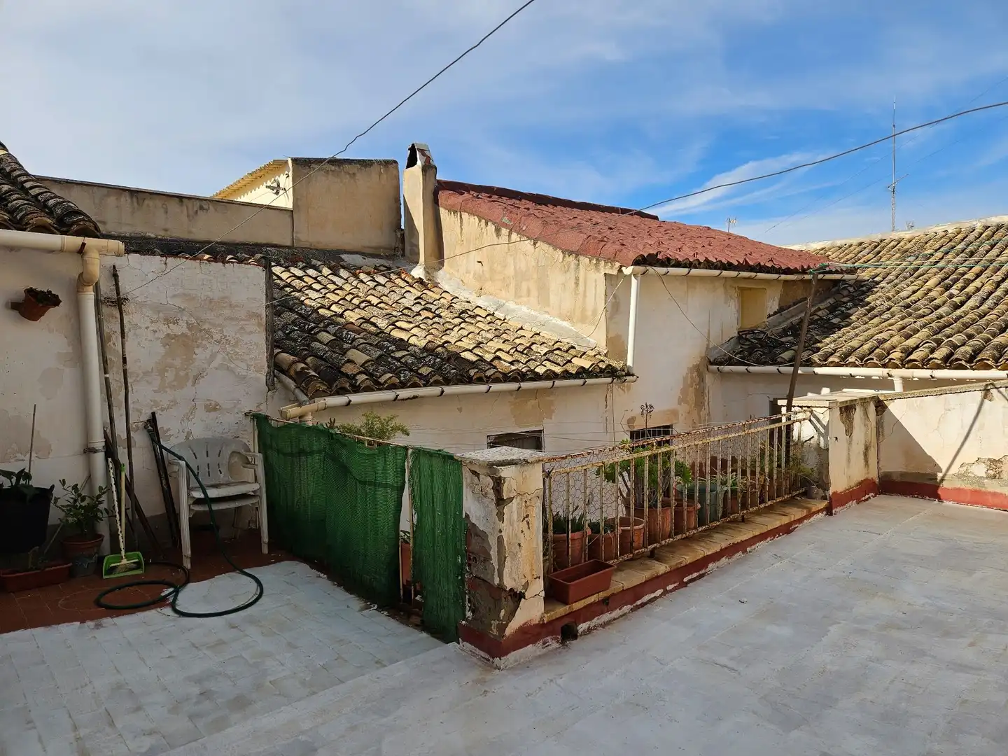 Vista exterior de Casa adosada en venta en Monóvar  / Monòver con Aire acondicionado, Calefacción y Jardín privado