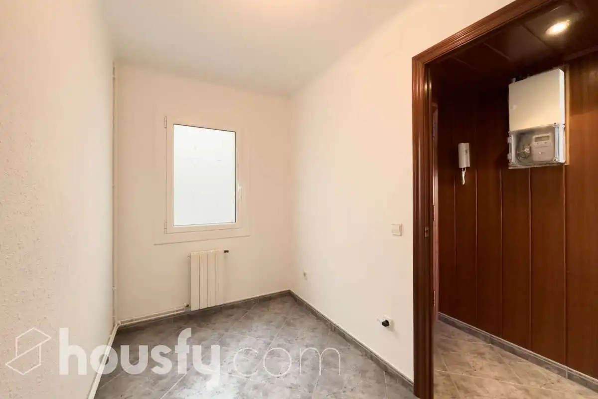 Flat for sale in CL PRAT DE LA RIBA, Cementiri Vell