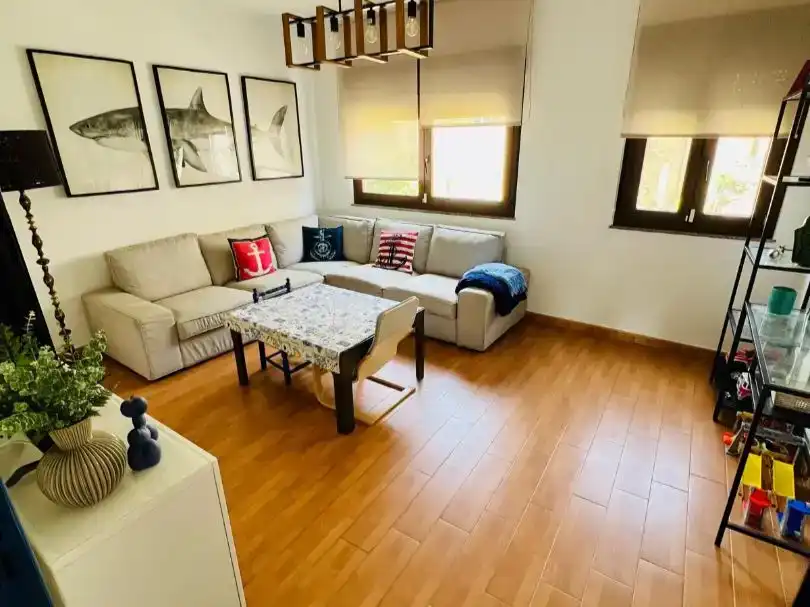 Sala d'estar de Casa adosada en venda en A Guarda  