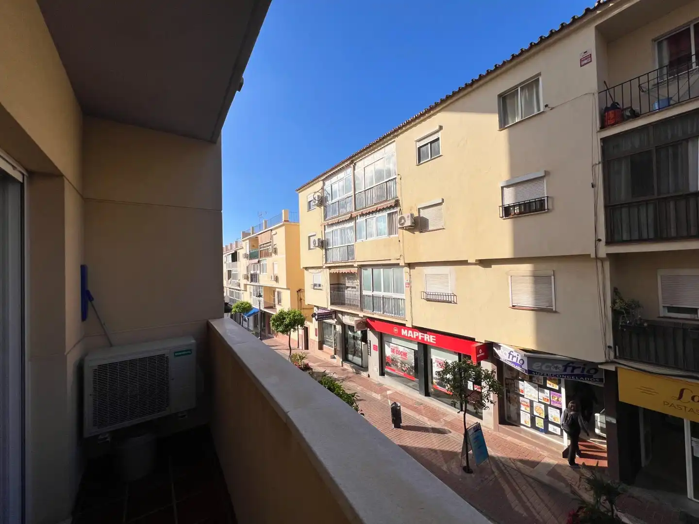 Vista exterior de Oficina en venta en Benalmádena