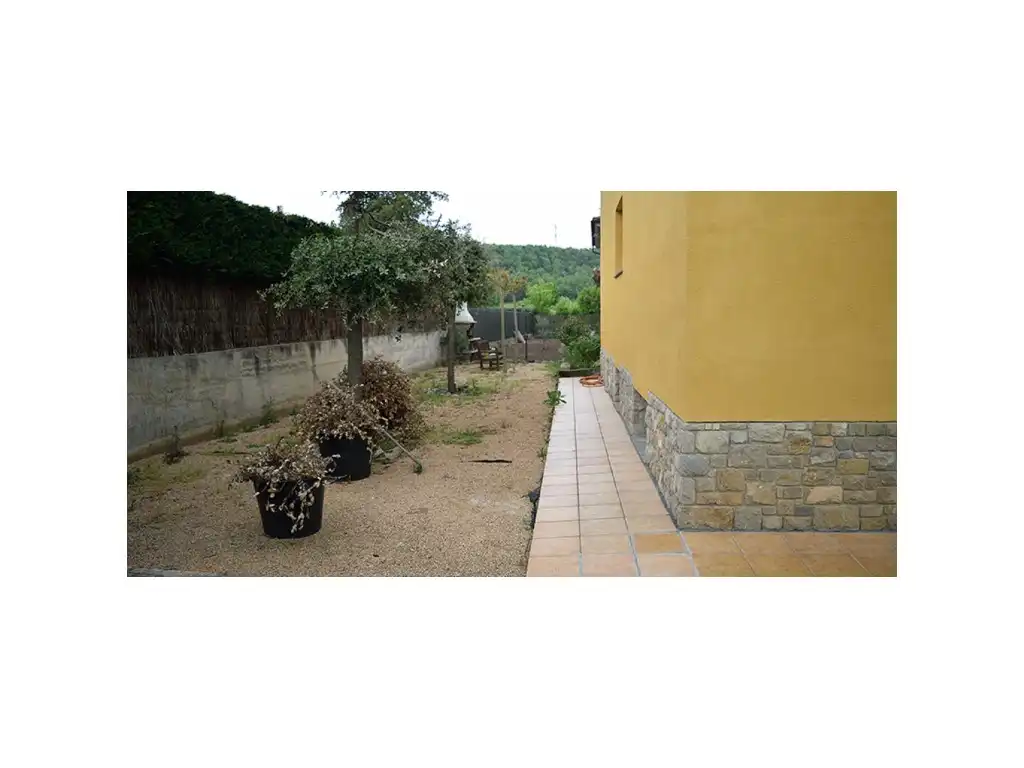 Houses for sale in Sant Julià de Vilatorta