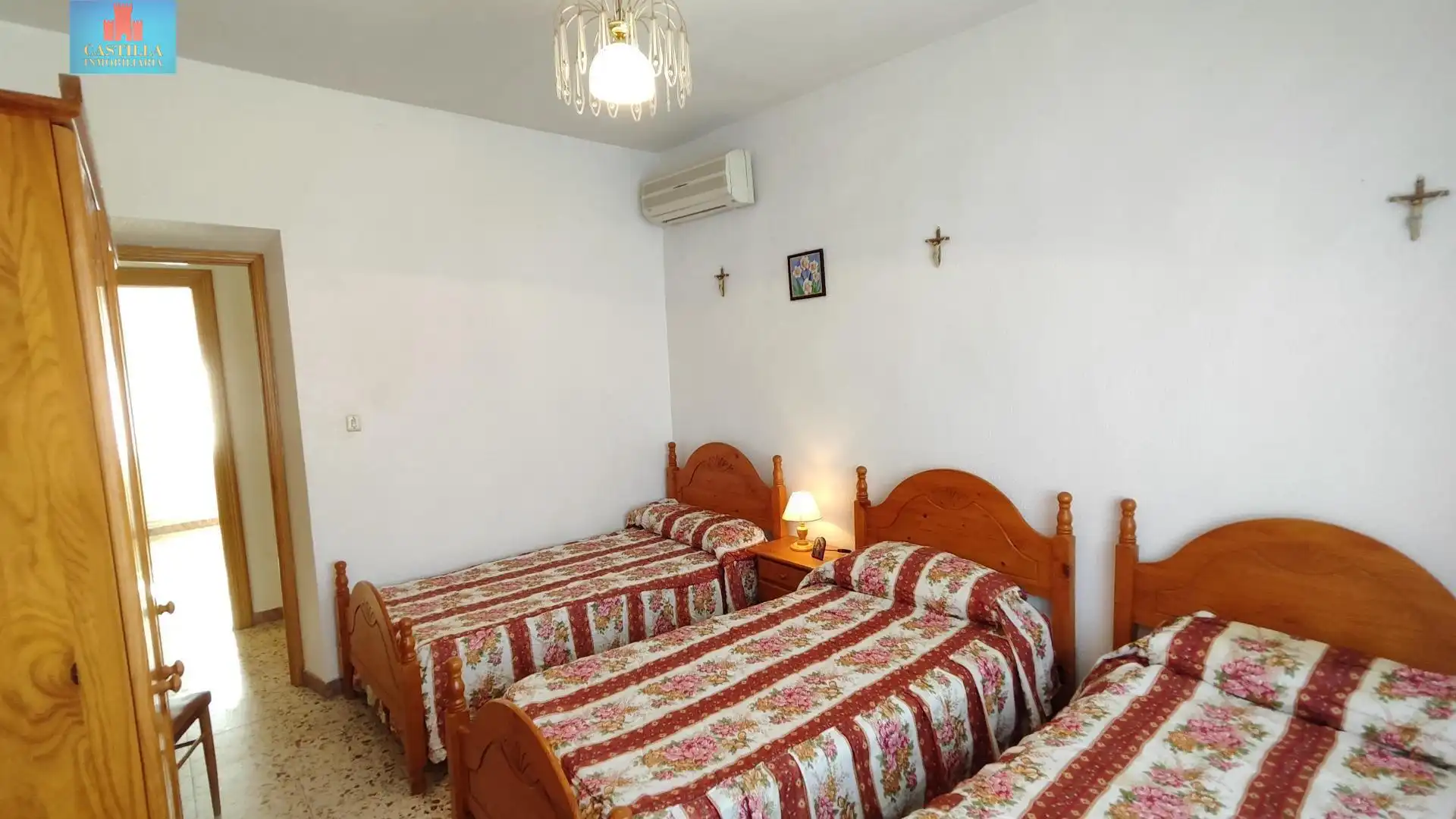 Dormitori de Casa o xalet en venda en Bercial de Zapardiel amb Calefacció, Terrassa i Traster