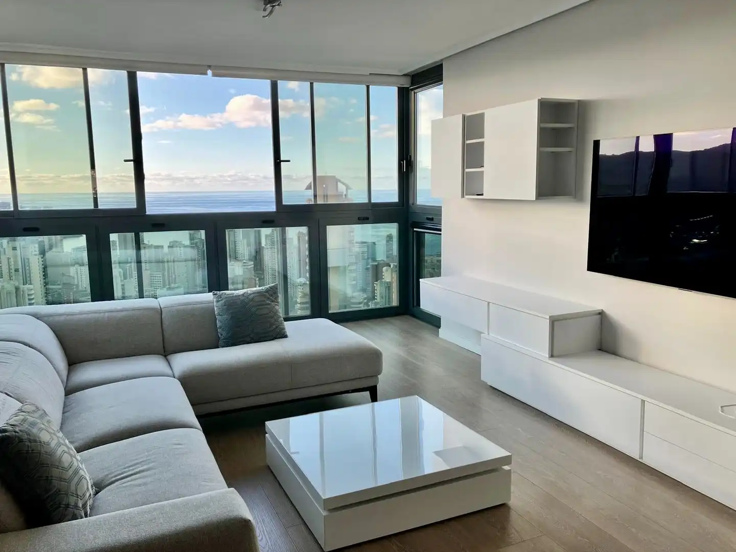Living room of Attic for rent in Benidorm  with Community pool