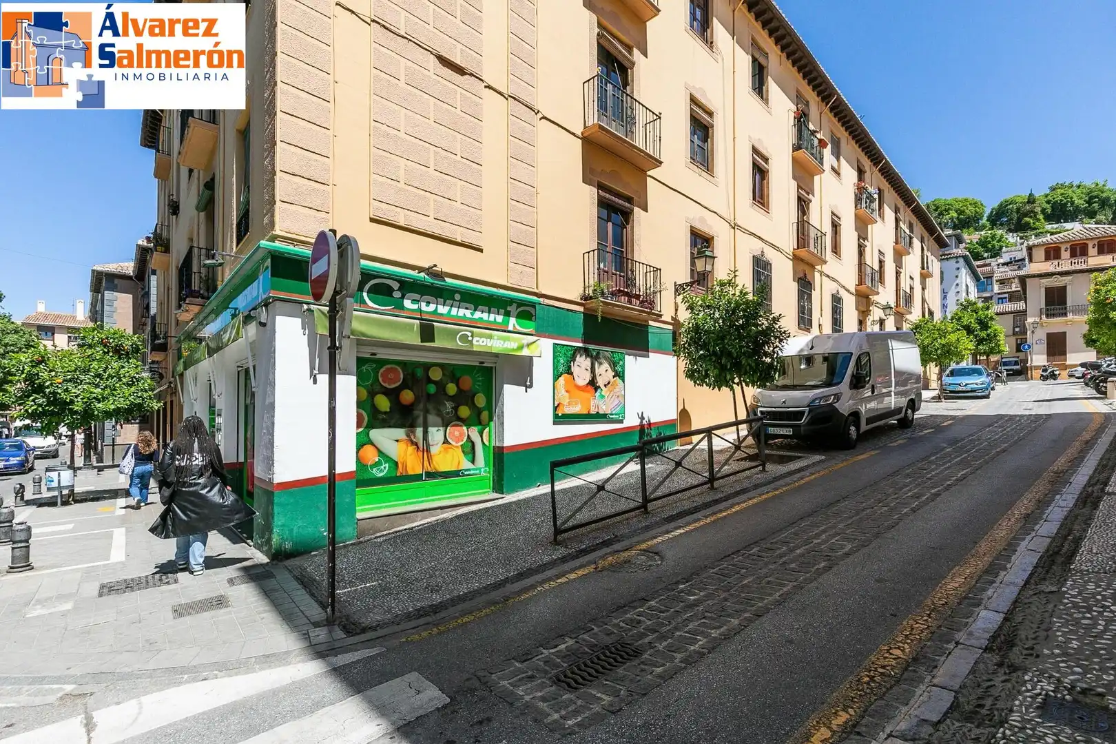 Vista exterior de Piso en venta en Granada con Aire acondicionado, Calefacción y Terraza