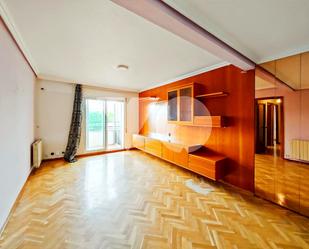 Bedroom of Flat for sale in  Madrid Capital  with Air Conditioner, Heating and Parquet flooring