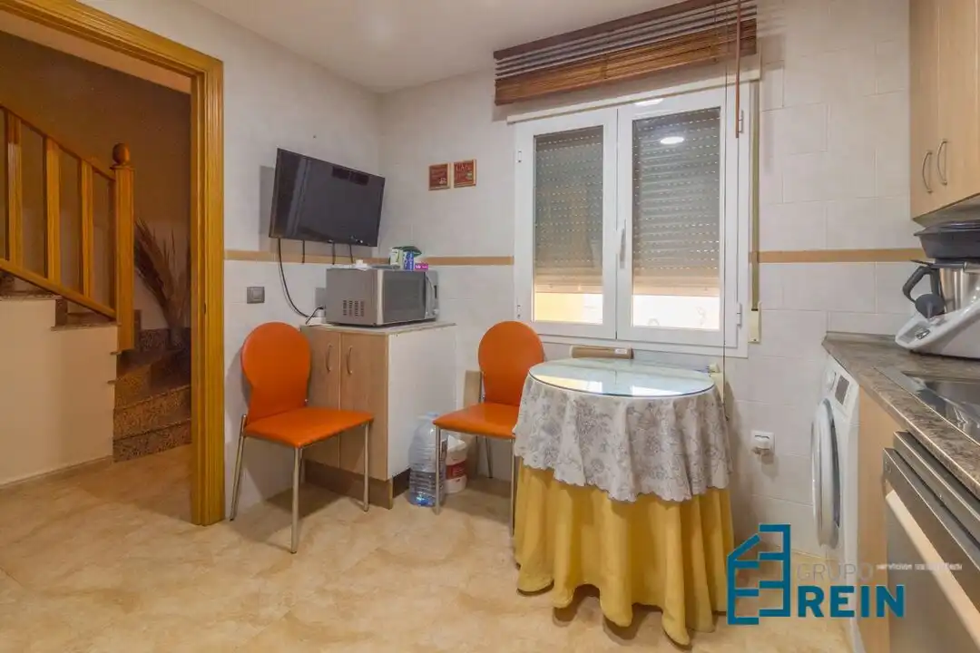 Habitación de Casa adosada en venta en Recas con Aire acondicionado, Calefacción y Trastero