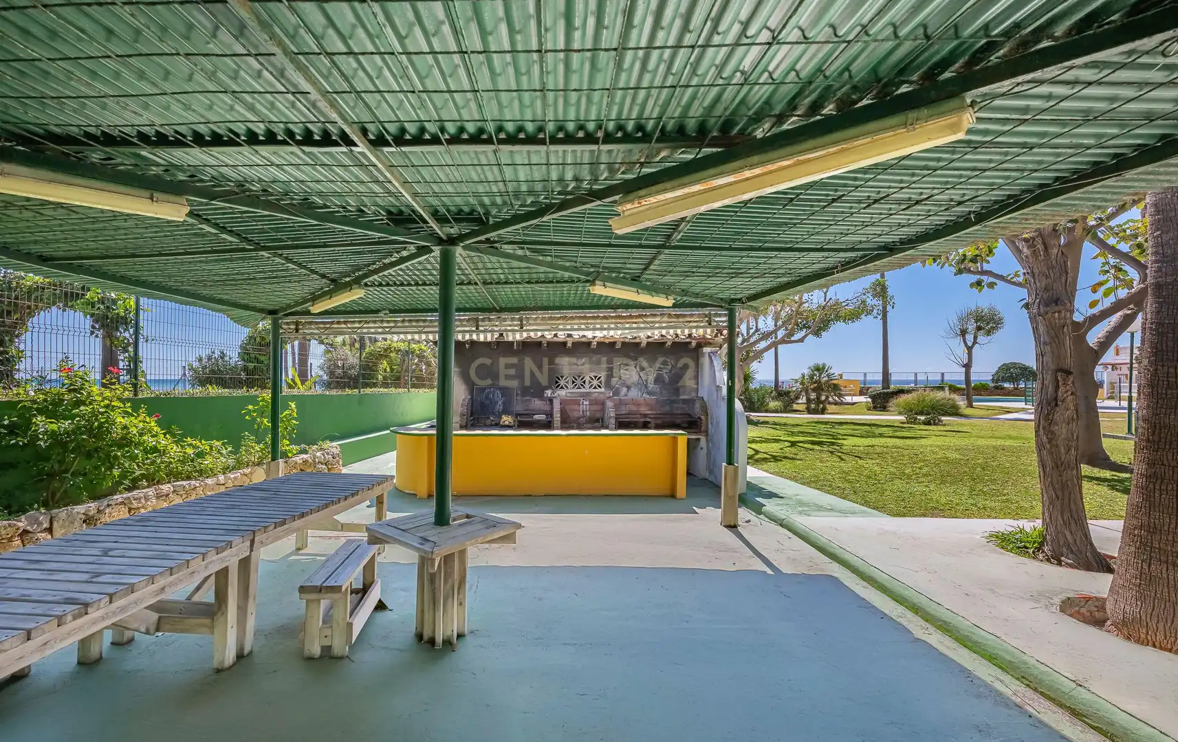 Terraza de Estudio en venta en Mijas con Jardín privado y Piscina comunitaria