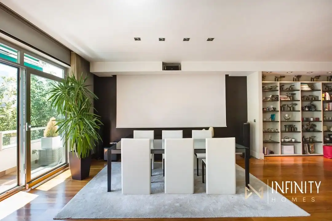 Comedor de Piso de alquiler en Bilbao  con Calefacción, Terraza y Horno