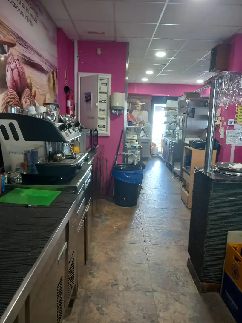 Local comercial en alquiler en Centro Urbano, imagen 6