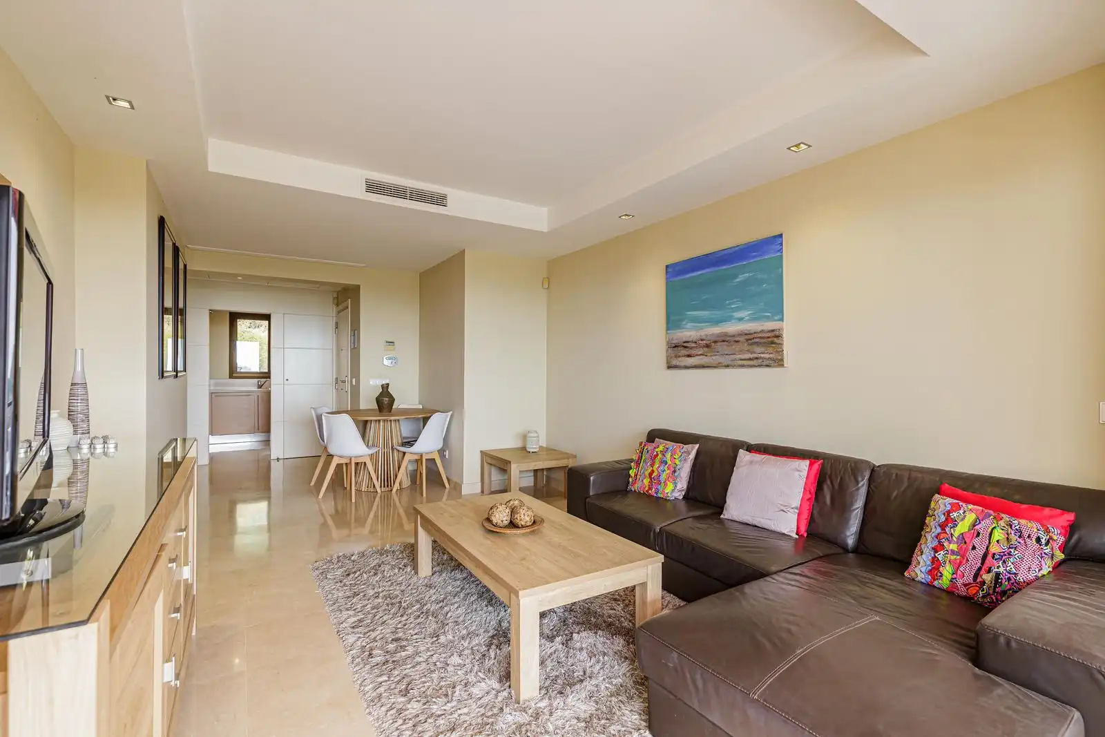 Living room of Duplexes for sale in Benahavís  with Air Conditioner, Terrace and Storage room