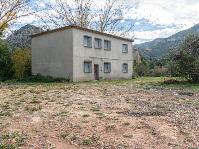 Casa-chalet en Venta en Poligono Numero 3 en Terrateig