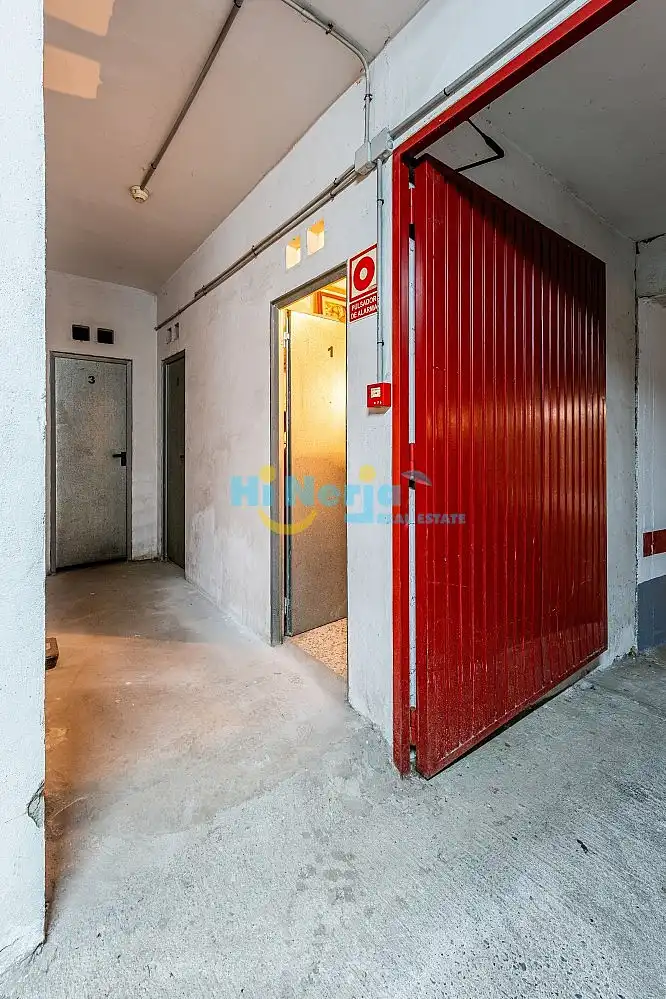 Apartamento con piscina en venta en Torre del Mar, imagen 23