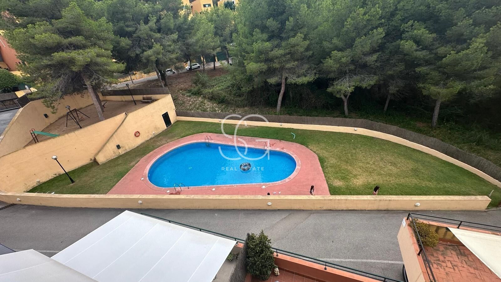Piscina de Casa adosada en venda en  Tarragona Capital amb Calefacció, Jardí privat i Terrassa