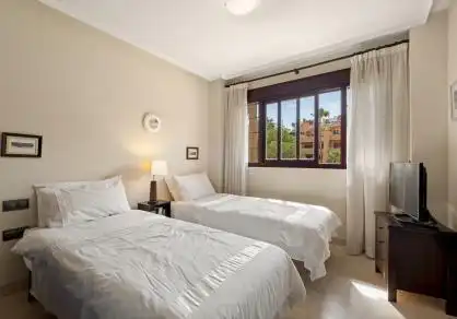 Bedroom of Apartments for sale in La Mairena