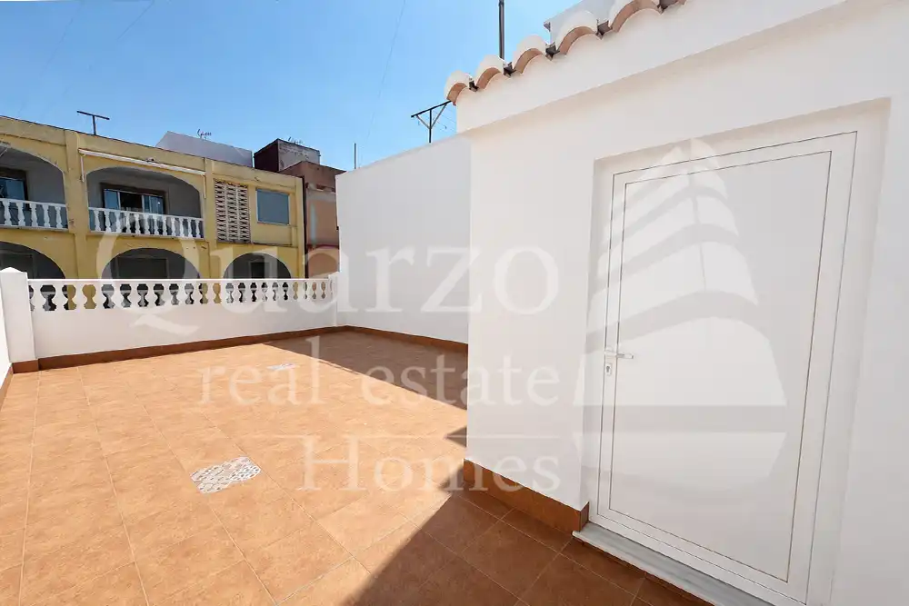 Terrassa de Casa adosada en venda en Sueca amb Aire condicionat, Calefacció i Terrassa