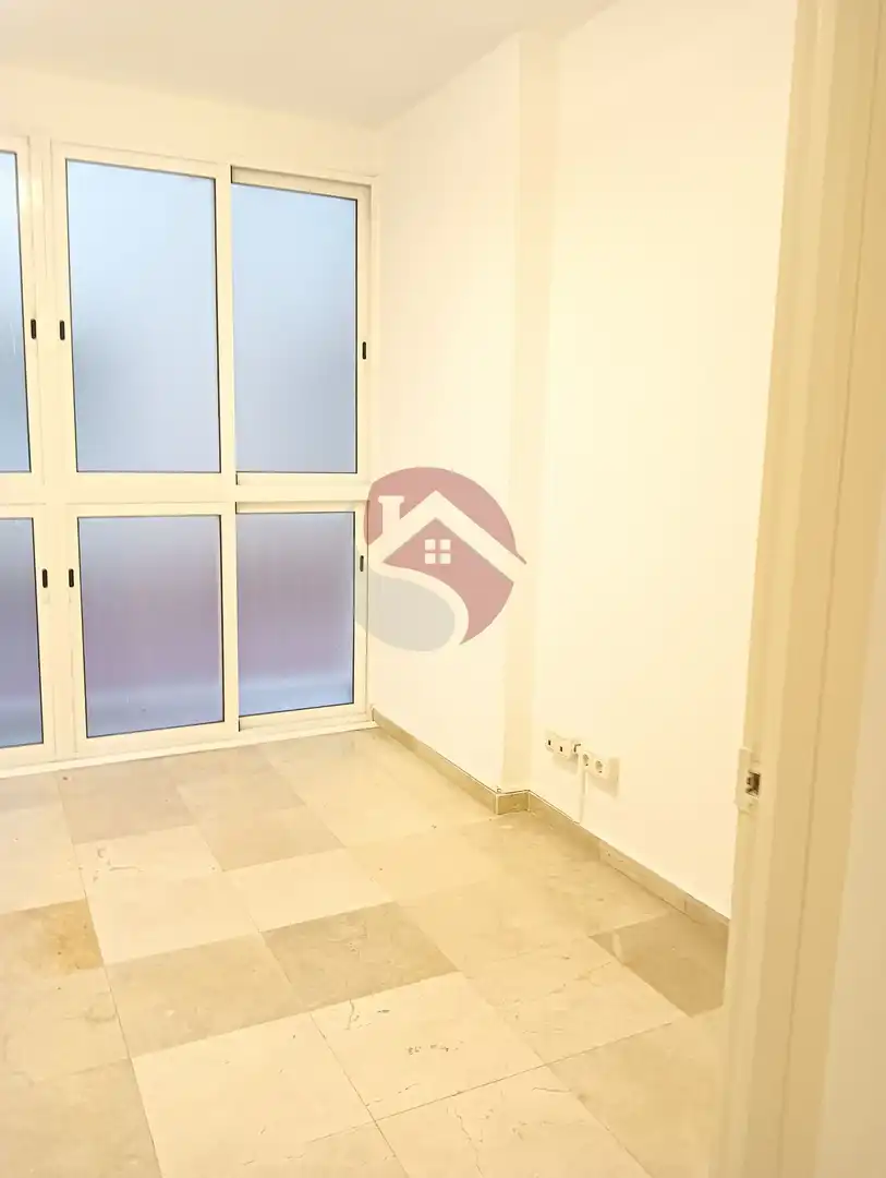 Flat with lift to rent in Alameda de Colón, imagen 7