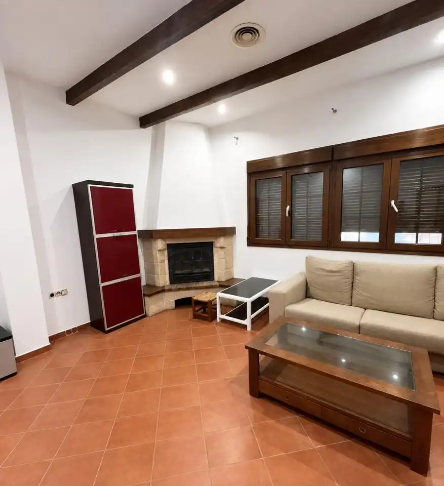 Country house to rent in El Real