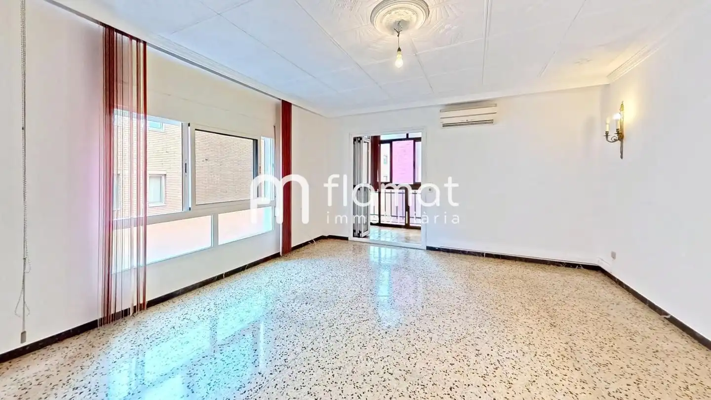Piso en venta en Tarragona con Terraza