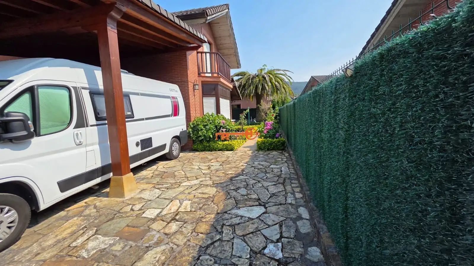 Parking de Casa o chalet en venta en Guriezo con Calefacción, Jardín privado y Piscina