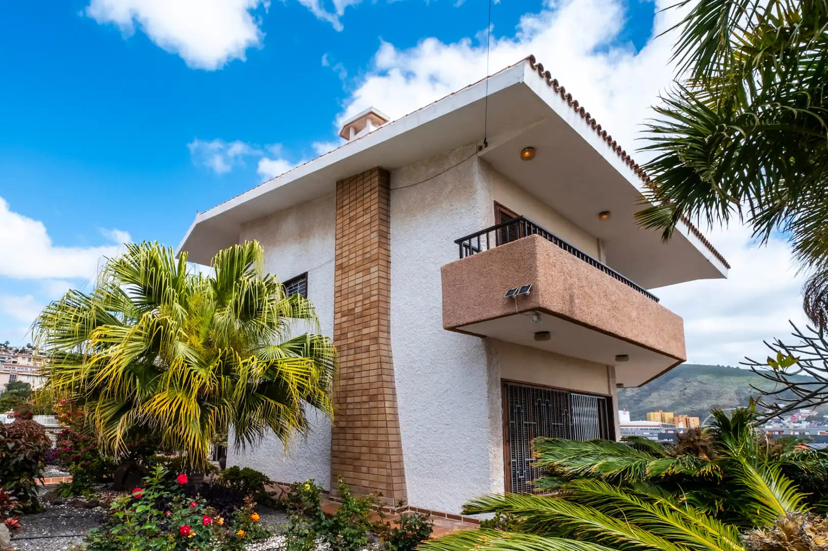 Vista exterior de Casa o chalet en venta en  Santa Cruz de Tenerife Capital con Aire acondicionado, Jardín privado y Balcón