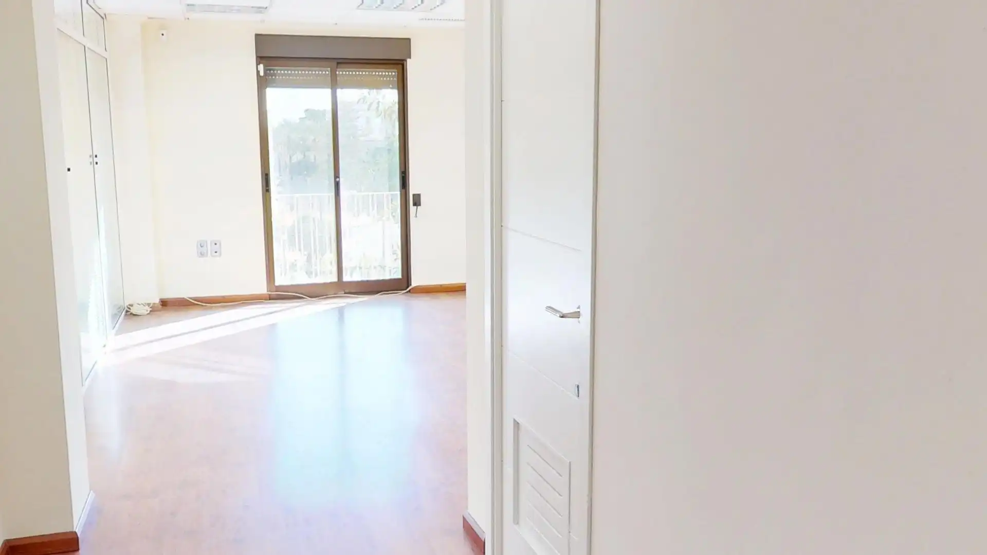 Büro zur Miete in Valencia mit Klimaanlage