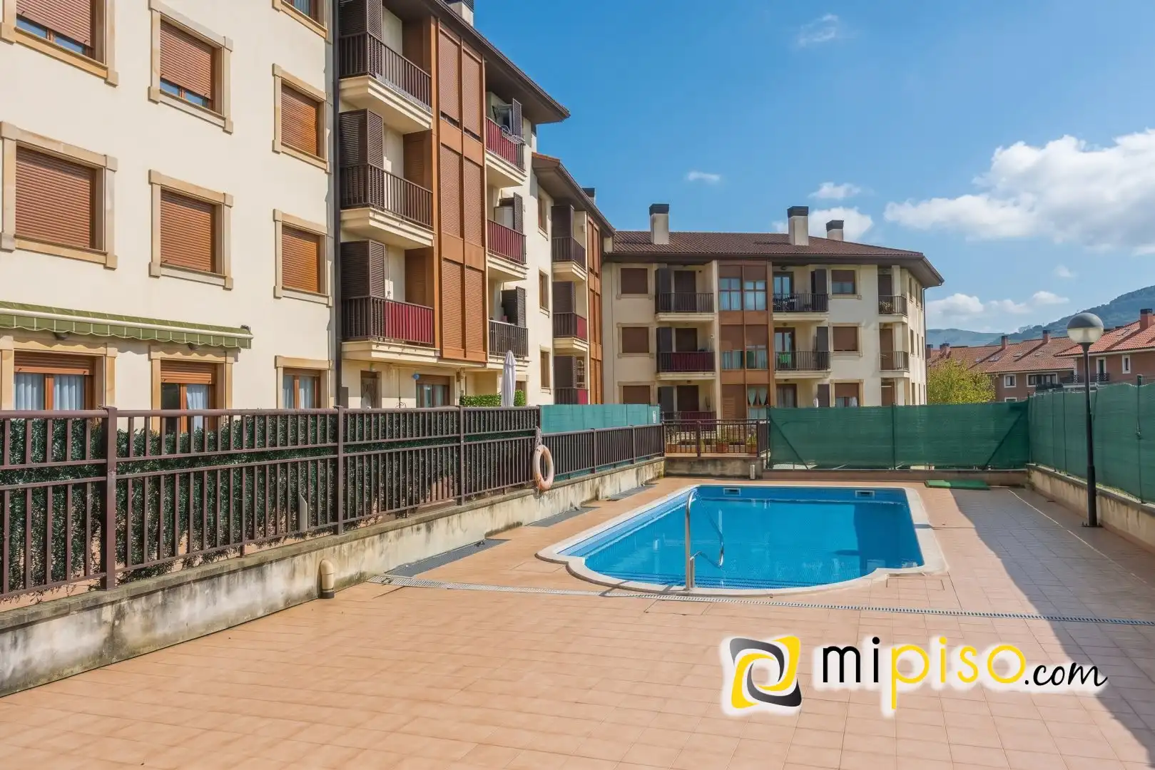 Flat with pool for sale in Voto