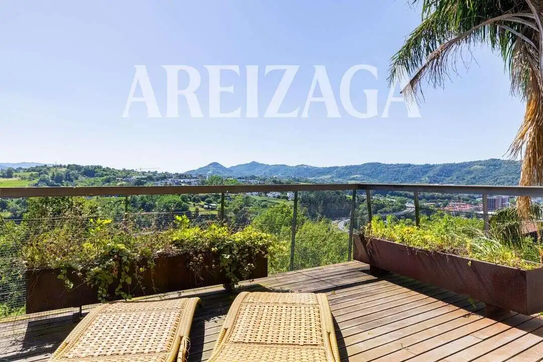 Terraza de Casa o chalet en venta en Donostia - San Sebastián  con Aire acondicionado, Calefacción y Jardín privado