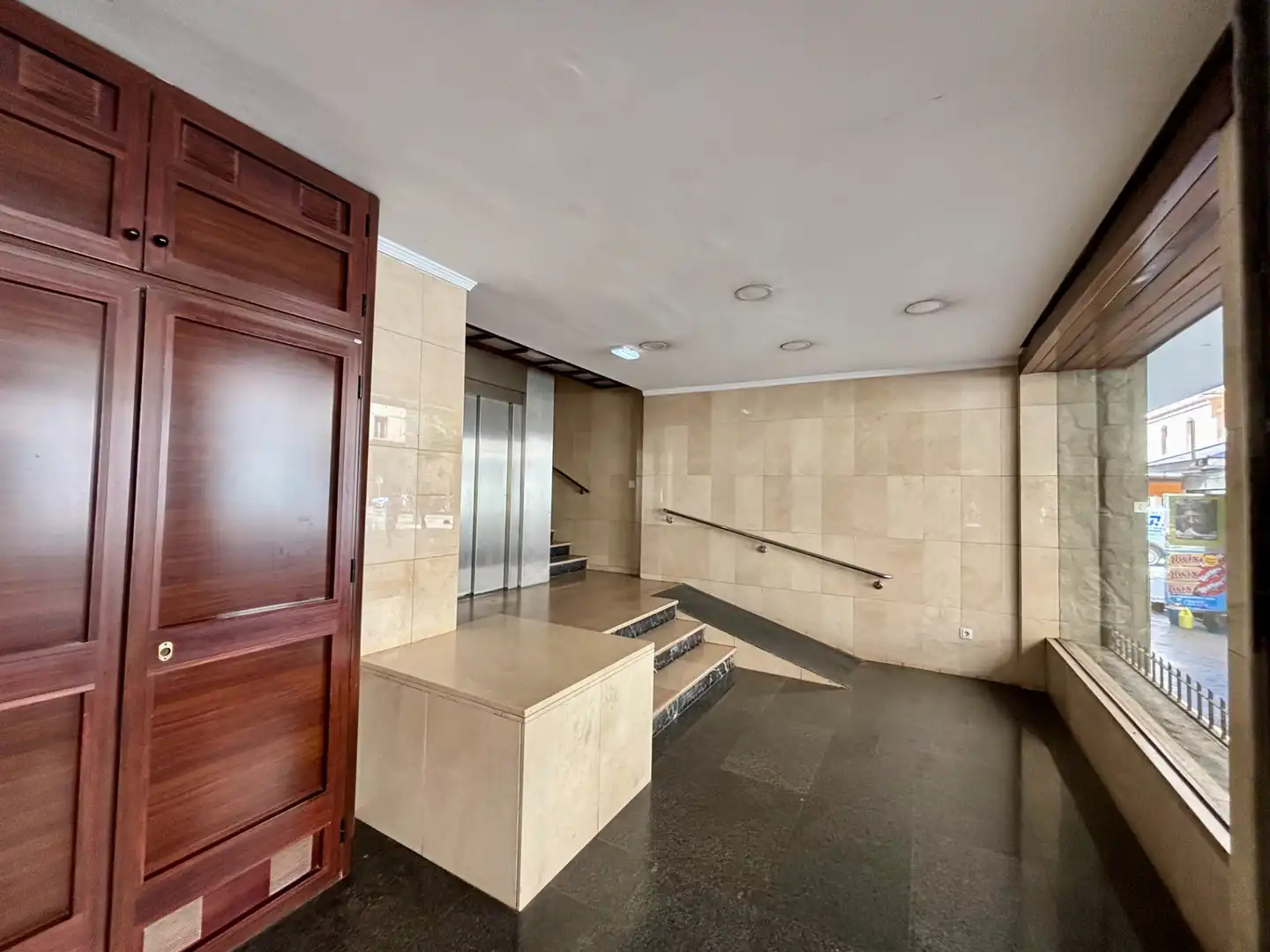 Piso en venta en Málaga con Terraza y Balcón