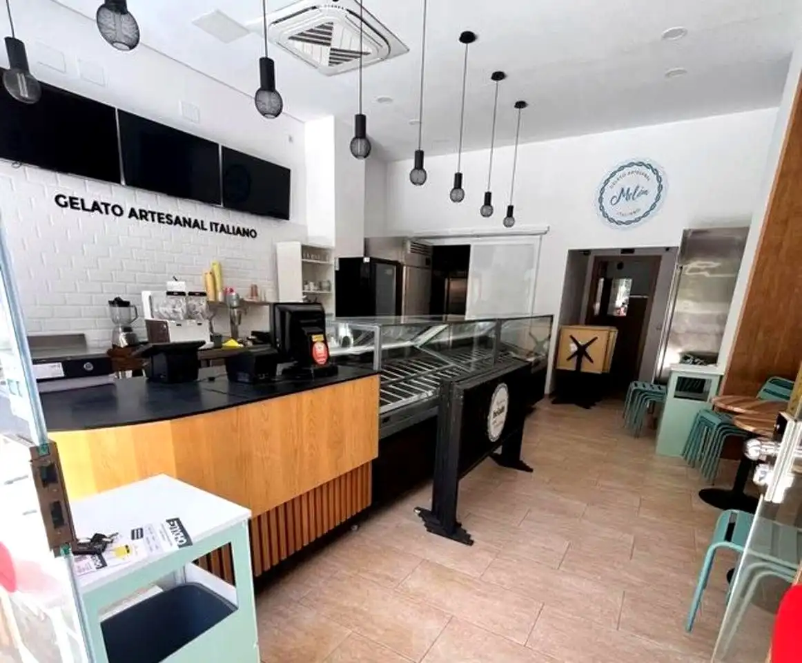 Local de alquiler en Bailén - Miraflores