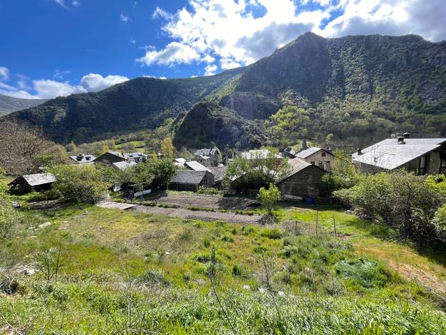 Terreno residencial en Venta en Carrer Poco-ainet de Cardos en Vall de Cardós