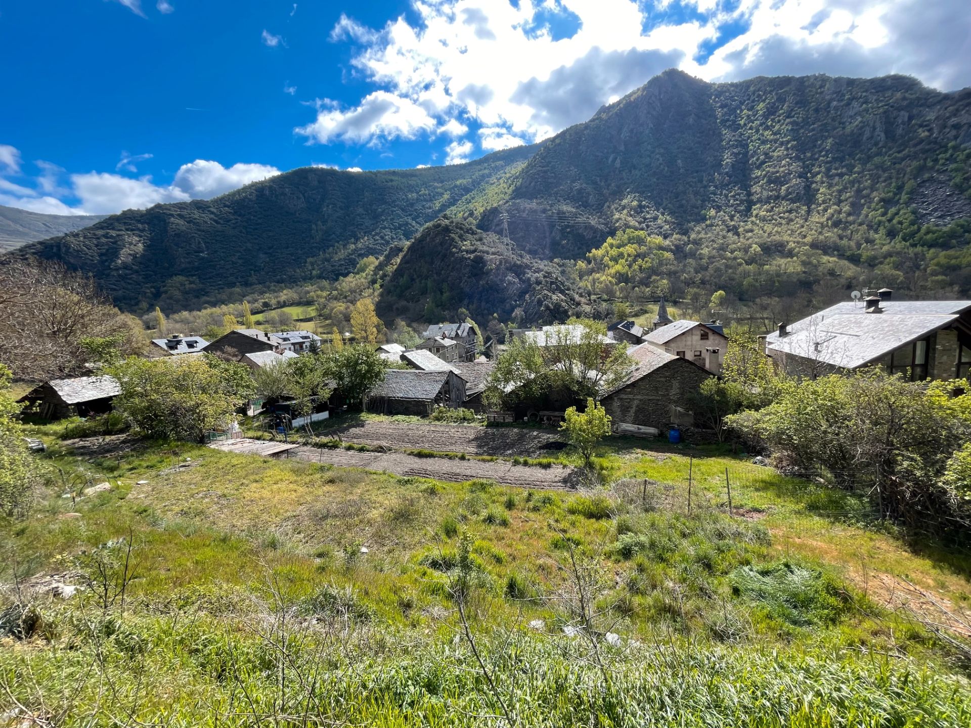 Vista exterior de Residencial en venda en Vall de Cardós