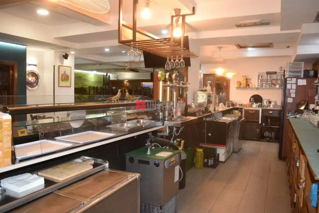Local comercial de lloguer a Alfredo Brañas, imagen 11