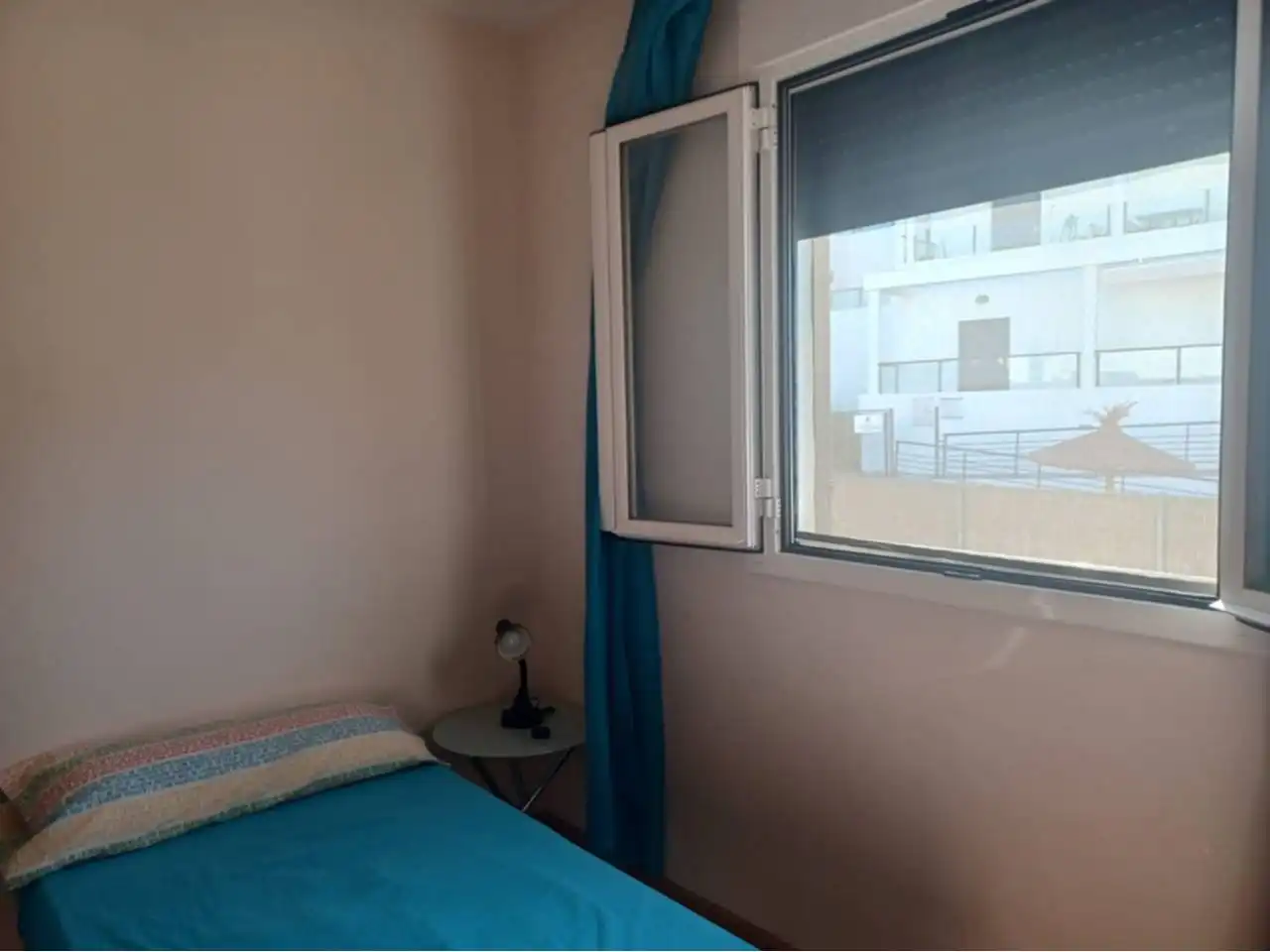 Habitación de Casa o chalet en venta en Conil de la Frontera con Calefacción, Terraza y Piscina comunitaria