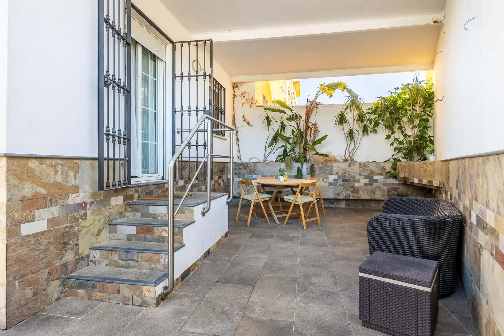 Casa aparellada amb jardí en venda a 50 Avenida Mariana de Pineda #50, imagen 35