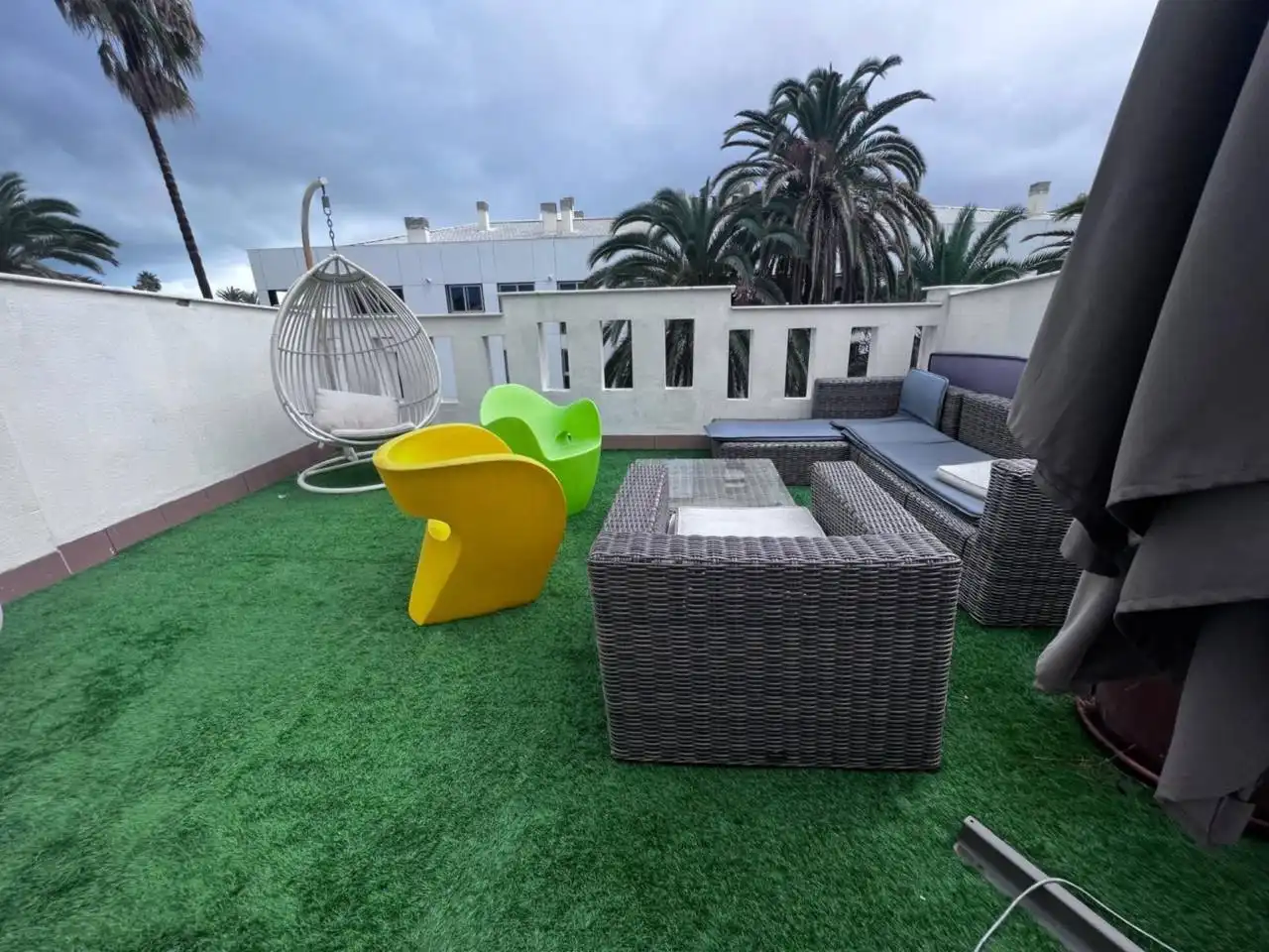Terrassa de Casa o xalet en venda en Valencia amb Aire condicionat, Jardí privat i Terrassa