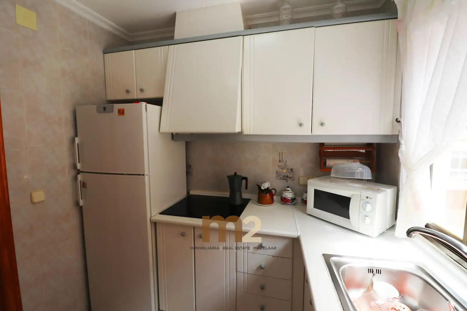 Kitchen of Apartments for sale in Guardamar del Segura  with Terrace, Storage room and Furnished