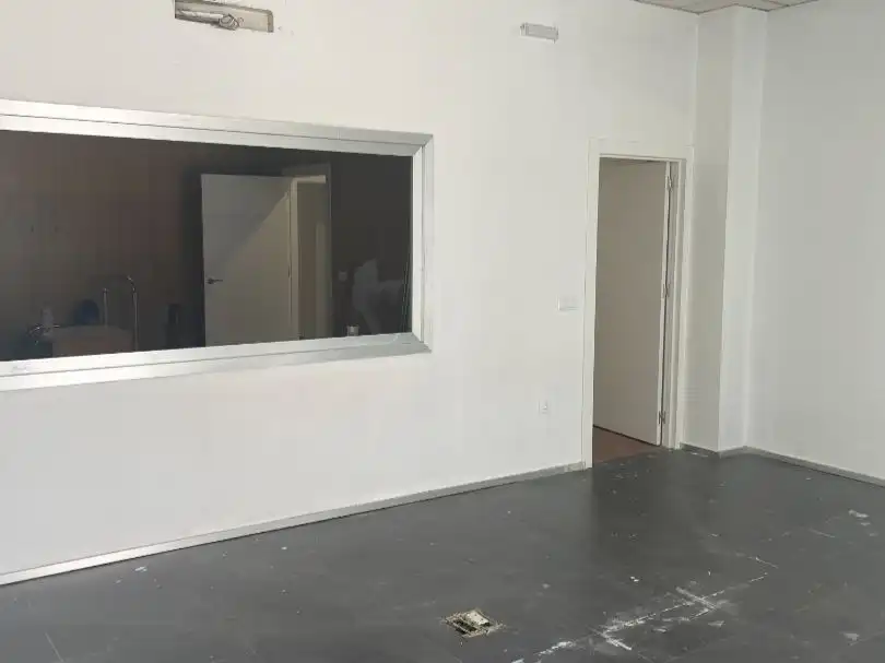 Local comercial en venta en Calle Olavide 12, imagen 3