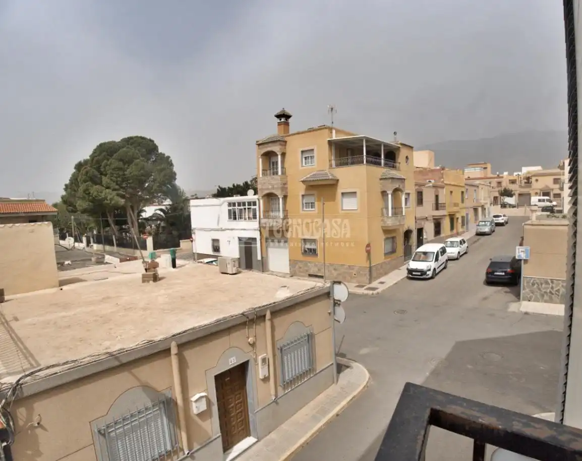 Flat with terrace for sale in Santa María del Águila, imagen 9
