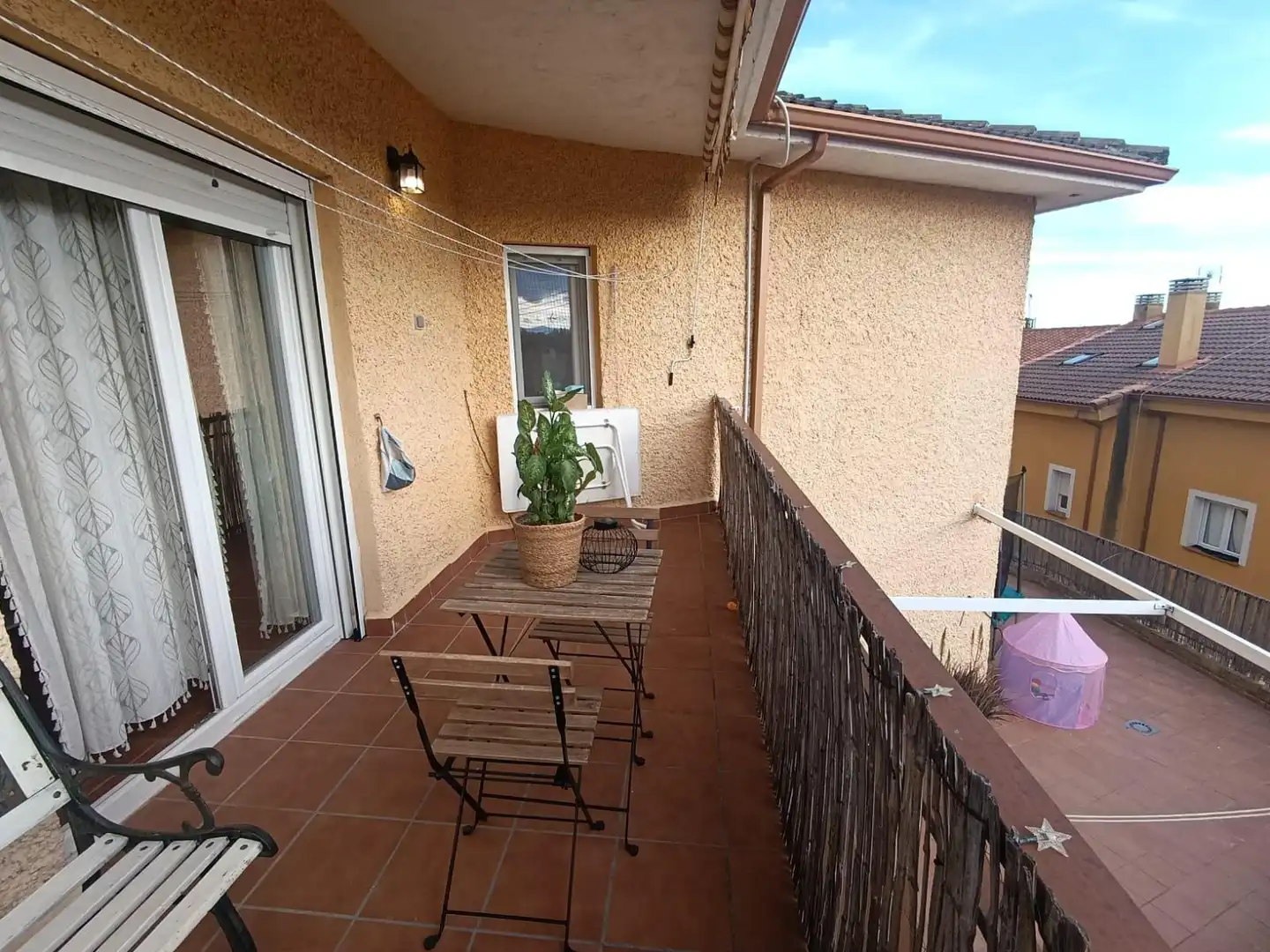 Terraza de Casa o chalet en venta en El Molar (Madrid) con Aire acondicionado, Calefacción y Jardín privado