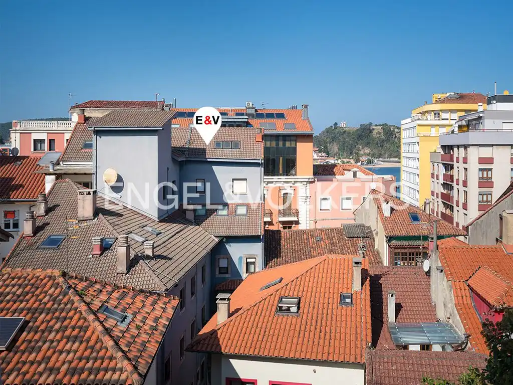 Terrassa de Dúplex en venda en Ribadesella amb Calefacció, Terrassa i Traster