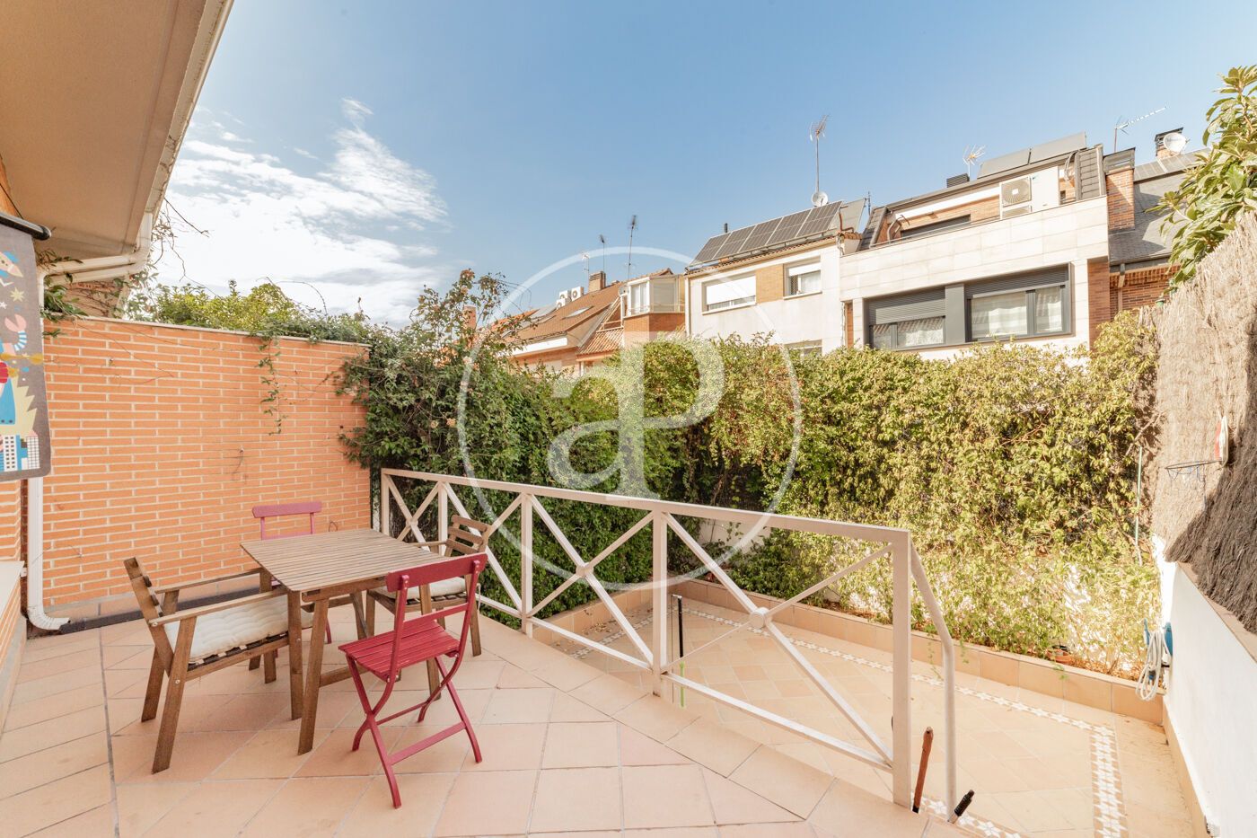 Terraza de Casa adosada en venta en  Madrid Capital con Aire acondicionado, Calefacción y Jardín privado